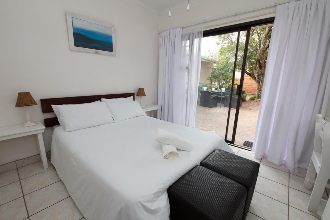 Nothando Backpackers Lodge Plettenberg Bay Kültér fotó